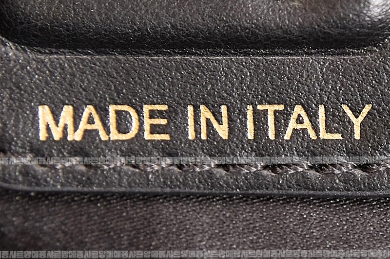 미우미우보우레더백  20260314-110442-024루.jpg