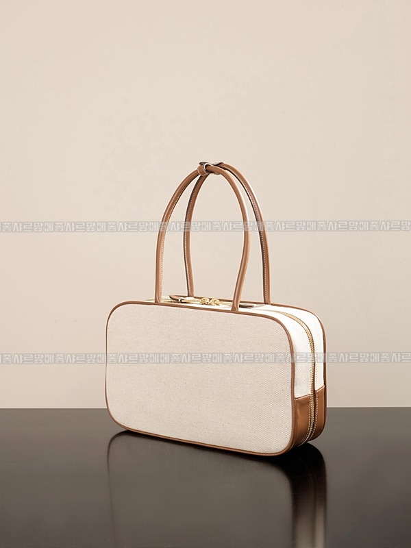 미우미우캔버스가죽보백  20260314-122350-002루.jpg