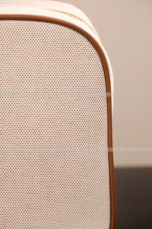 미우미우캔버스가죽보백  20260314-122354-010루.jpg