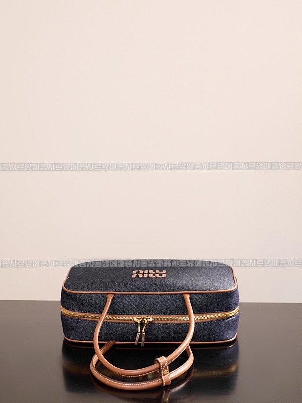 미우미우볻데님뱍  20260314-123919-007루.jpg