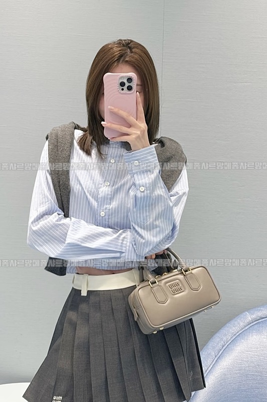 미우미우아르카디백  20260314-125904-024루.jpg