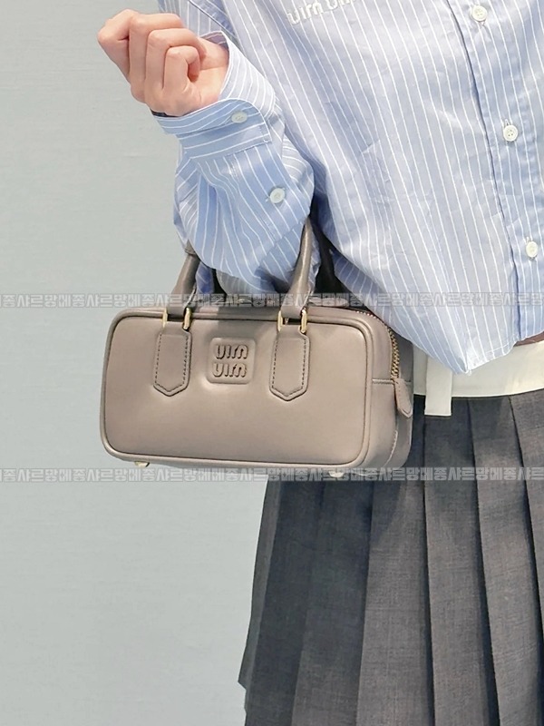 미우미우아르카디백  20260314-125904-023루.jpg