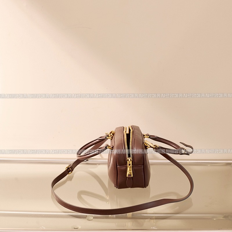 미우미우아르카디백  20260314-133529-009루.jpg