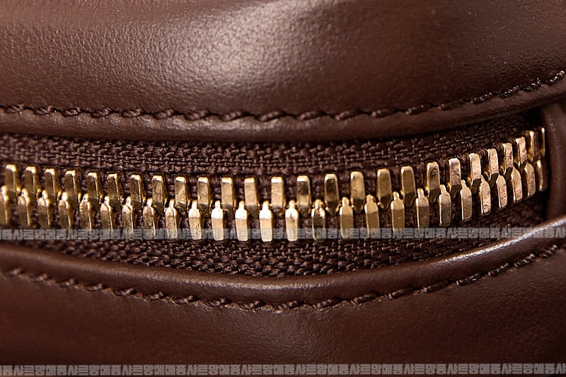 미우미우아르카디백  20260314-133835-012루.jpg