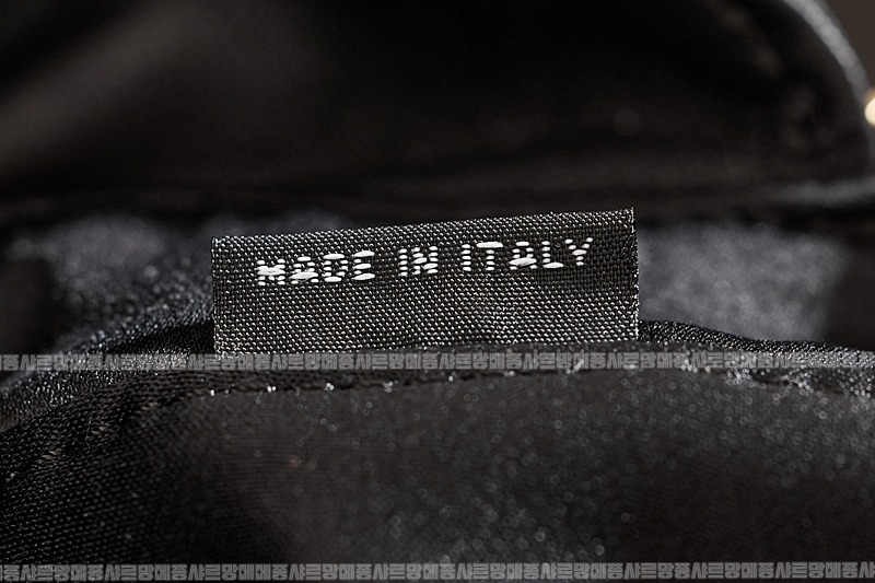 미우미우아르카디마테라세나파가죽백  20260314-164545-020루.jpg