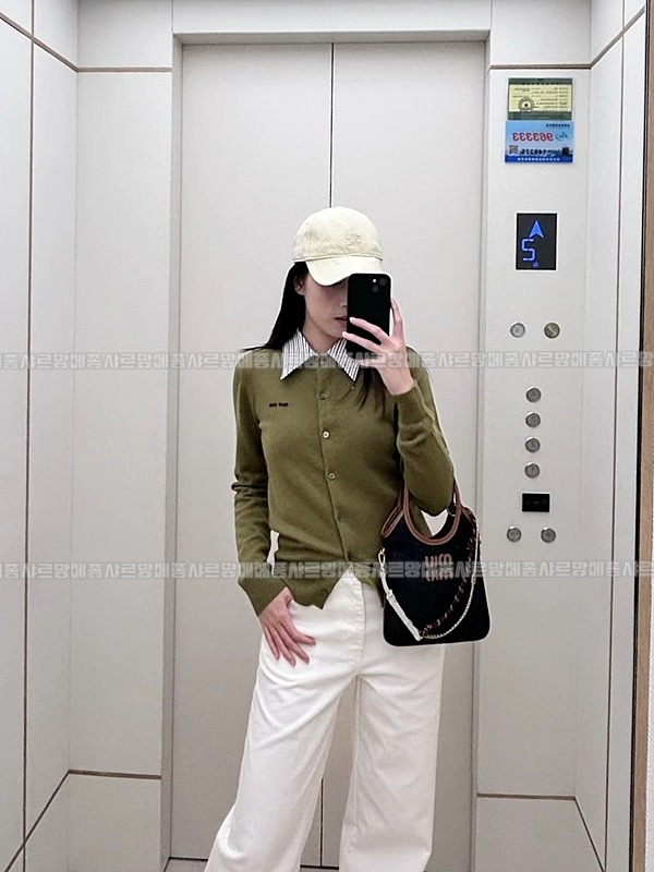 미우미우아이비데님백 20260315-112218-025루.jpg