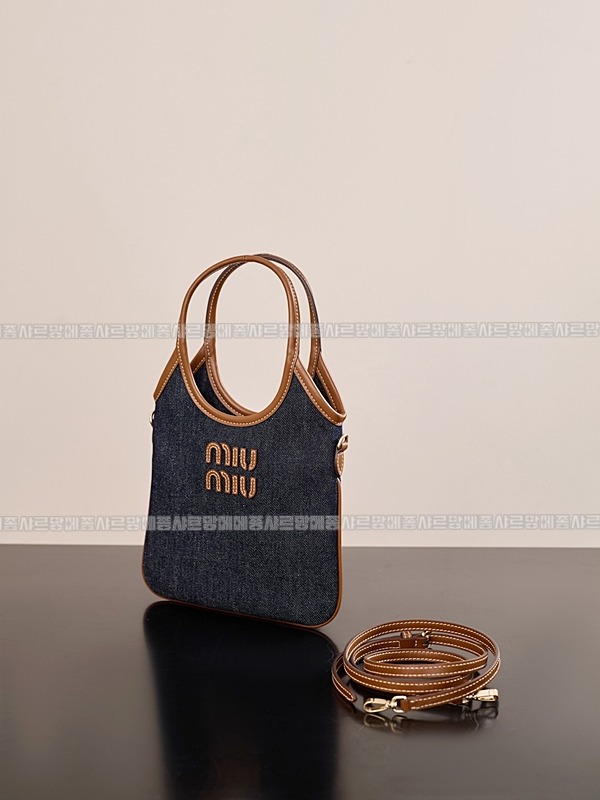 미우미우아이비데님백 20260315-112213-003루.jpg