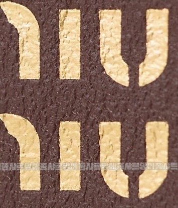 미우미우아이비캔버스토트백 20260315-113903-017루.jpg