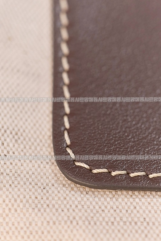 미우미우아이비캔버스토트백 20260315-113903-018루.jpg