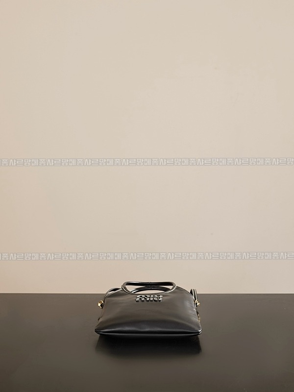 미우미우아이비캔버스토트백 20260315-115955-007루.jpg