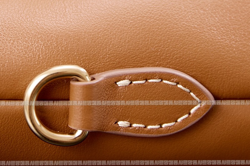 미우미우아이비캔버스토트백 20260315-120620-014루.jpg