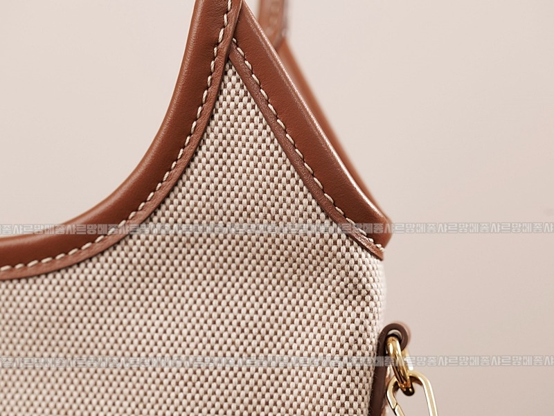 미우미우아이비캔버스토트백 20260315-125447-011루.jpg