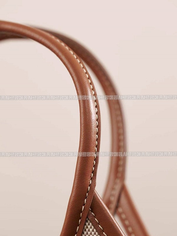 미우미우아이비캔버스토트백 20260315-125448-017루.jpg