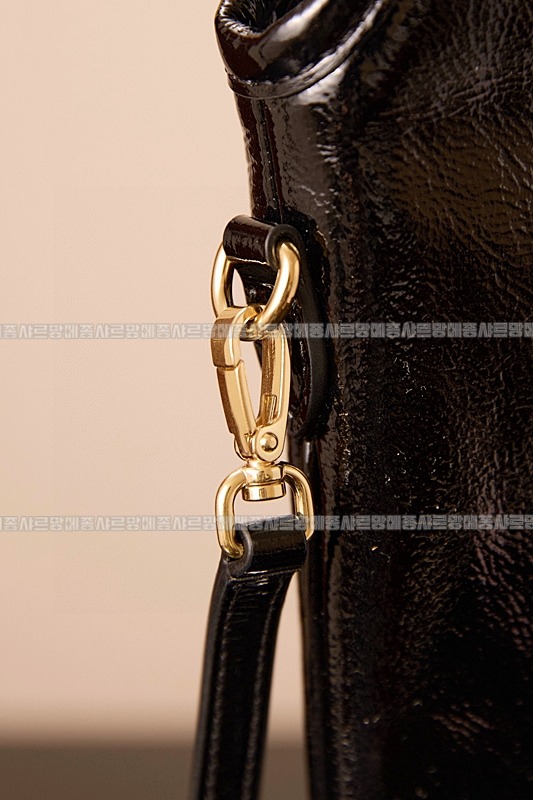 미우미우아이비캔버스토트백 20260315-125738-014루.jpg