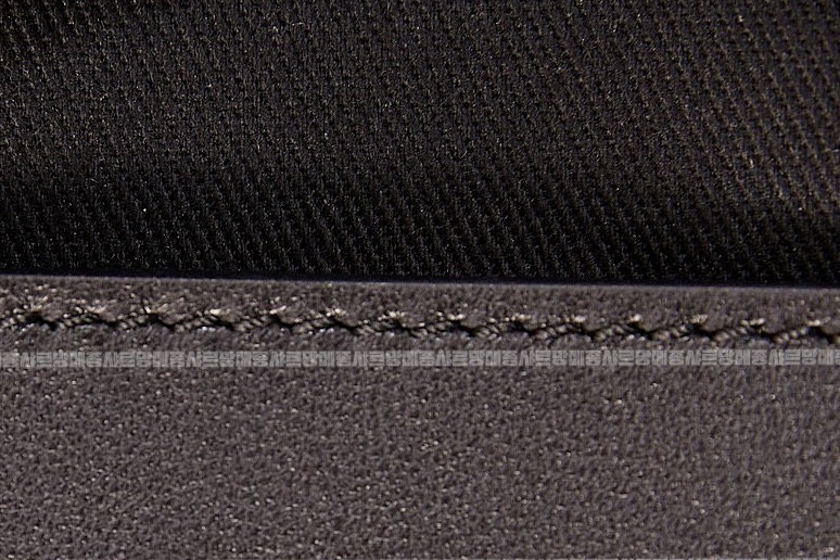 미우미우아이비캔버스토트백 20260315-125739-020루.jpg