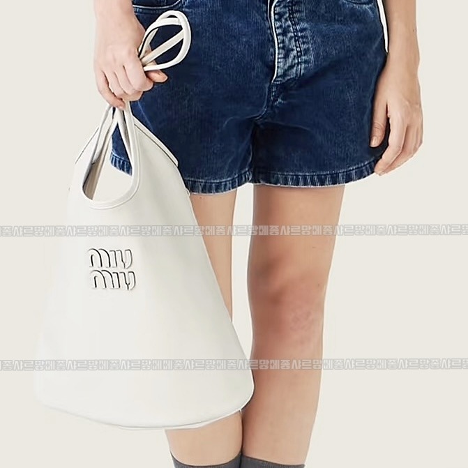 미우미우아이비캔버스토트백 20260315-130505-026루.jpg