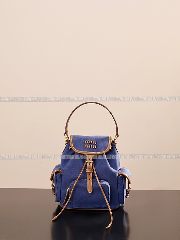 미우미우켄버스및가죽백팩 20260315-133113-001루.jpg