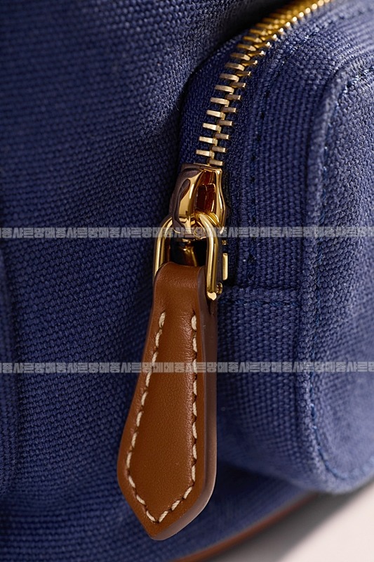 미우미우켄버스및가죽백팩 20260315-133115-013루.jpg