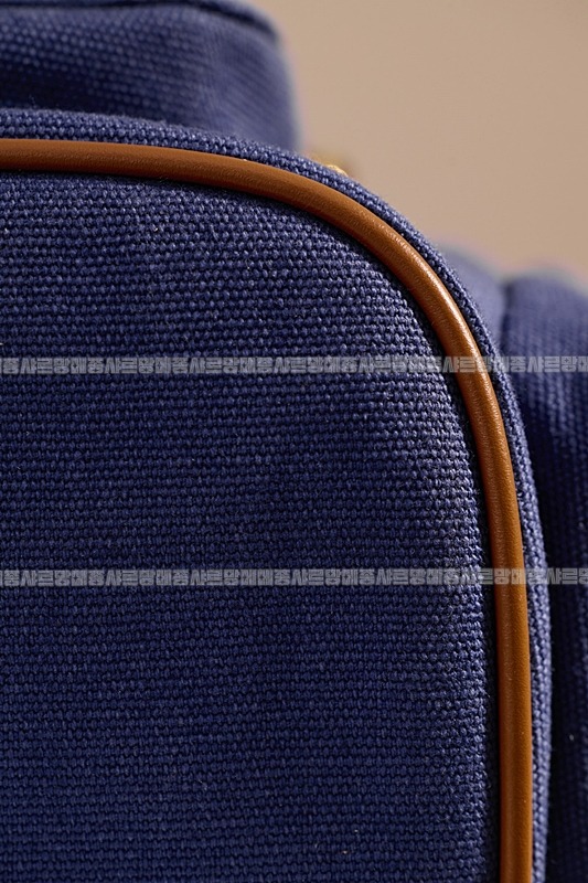 미우미우켄버스및가죽백팩 20260315-133116-017루.jpg