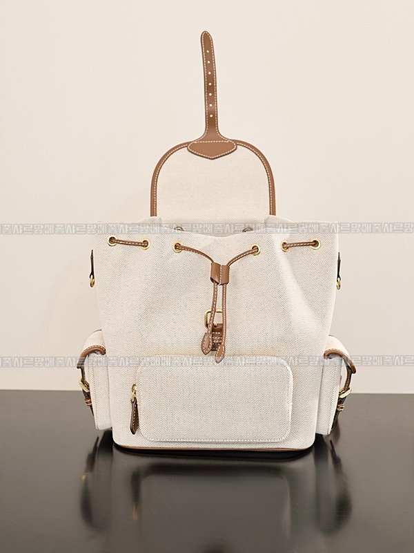 미우미우켄버스가죽백팩 20260315-135414-005루.jpg