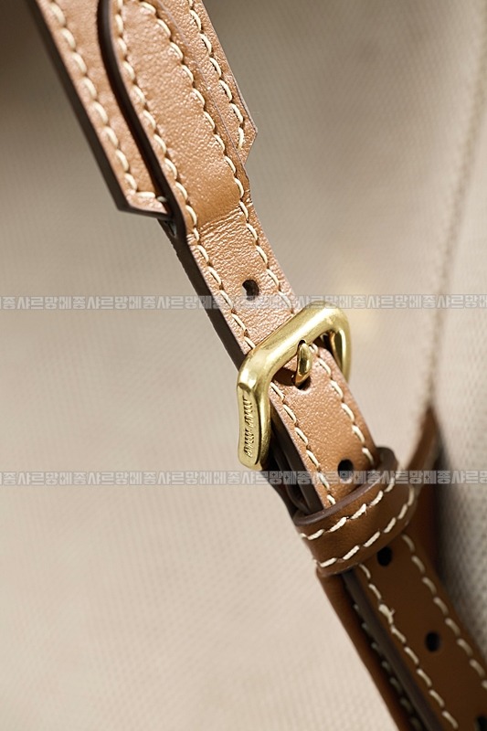 미우미우켄버스가죽백팩 20260315-135417-021루.jpg