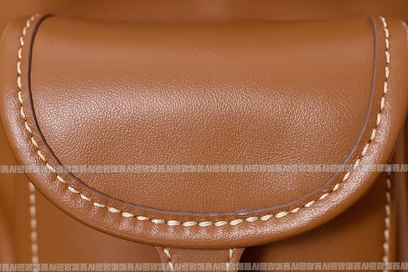 미우미우켄버스가죽백팩 20260315-140442-012루.jpg