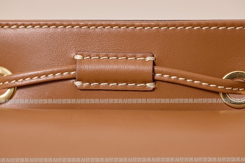 미우미우켄버스가죽백팩 20260315-140443-017루.jpg