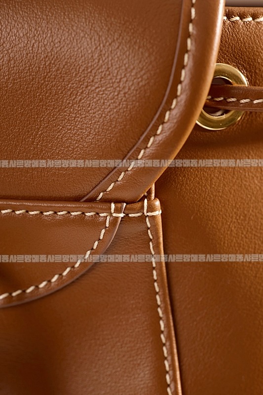 미우미우켄버스가죽백팩 20260315-140955-012루.jpg