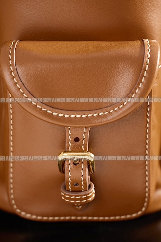 미우미우켄버스가죽백팩 20260315-140955-014루.jpg