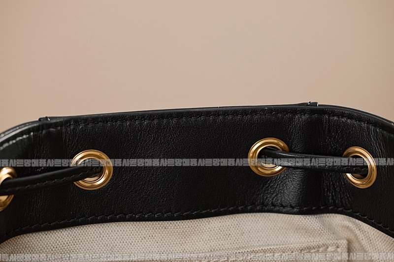 미우미우멀티포켓레더백팩 20260315-152203-013루.jpg