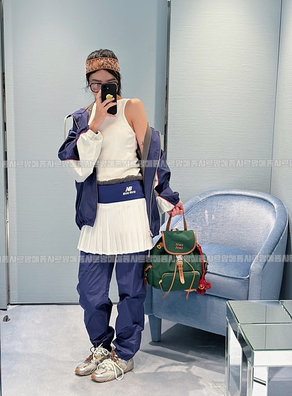 미우미우캔버스가죽백팩 20260315-152842-026루.jpg