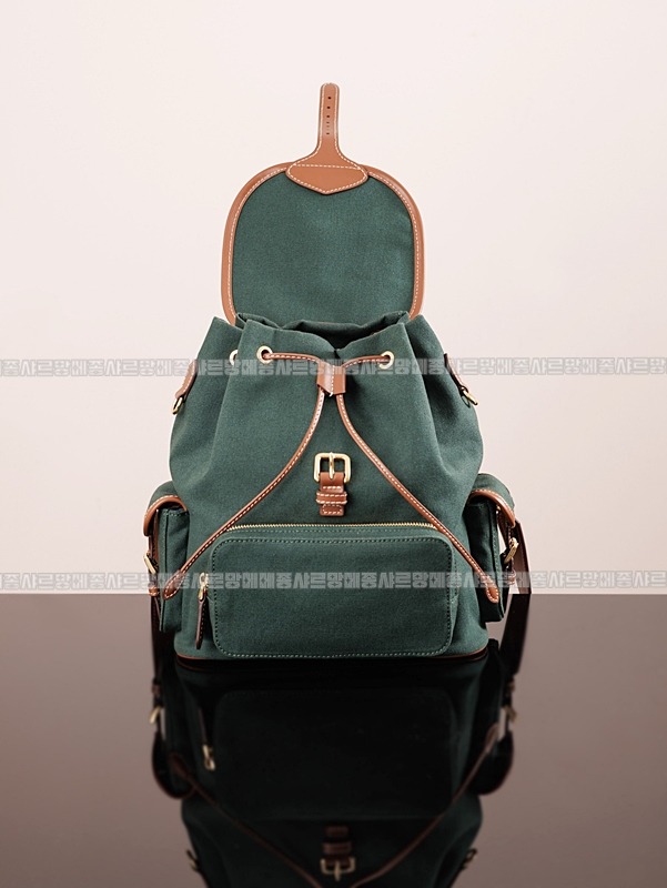 미우미우캔버스가죽백팩 20260315-152837-008루.jpg