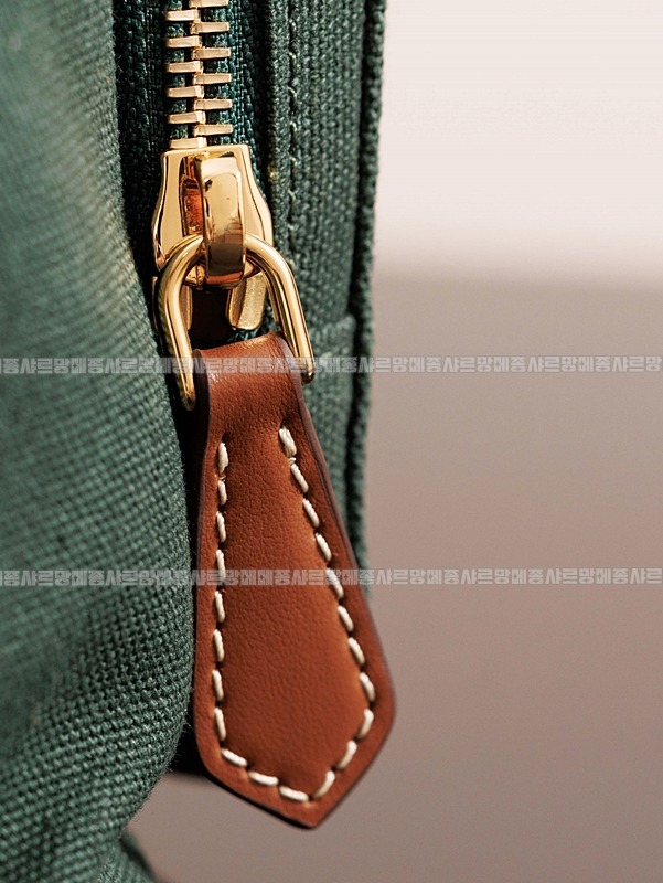 미우미우캔버스가죽백팩 20260315-152839-014루.jpg