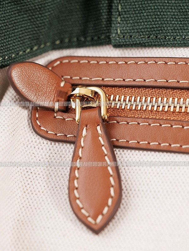 미우미우캔버스가죽백팩 20260315-152841-021루.jpg