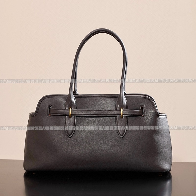 미우미우아방뛰르나파가죽백  20260316-100714-002루.jpg