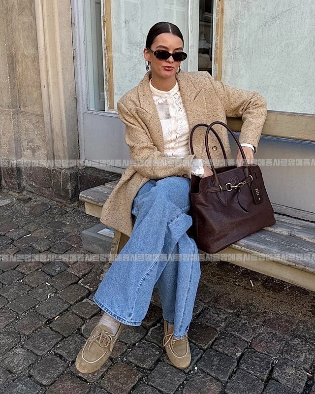 미우미우아방뛰르나파가죽백  20260316-102007-032루.jpg