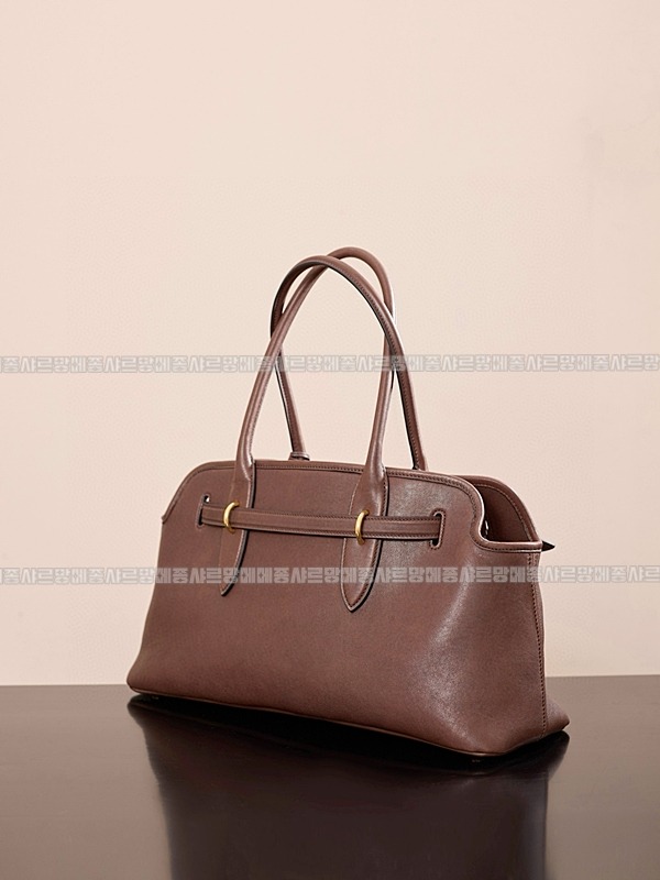 미우미우아방뛰르나파가죽백  20260316-103537-004루.jpg