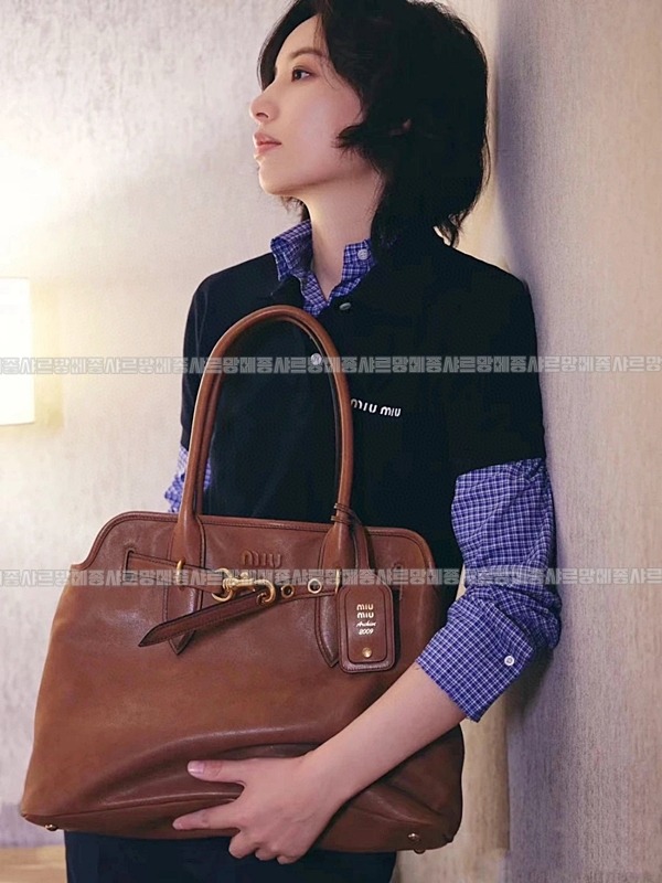 미우미우아방뛰르나파가죽백  20260316-111515-025루.jpg