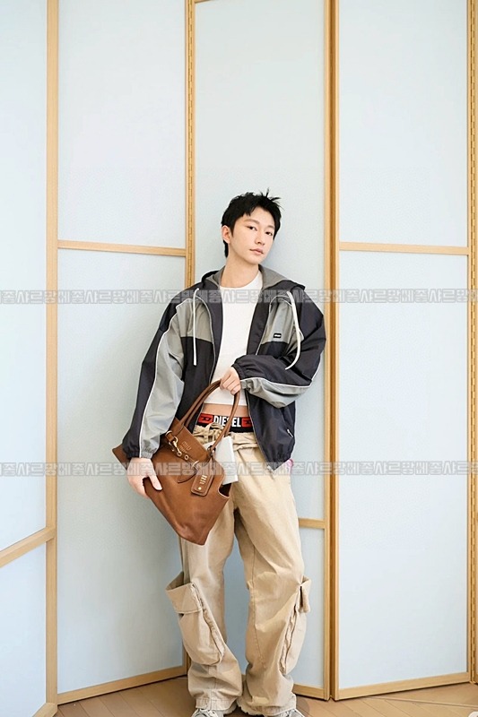 미우미우아방뛰르나파가죽백  20260316-111855-024루.jpg