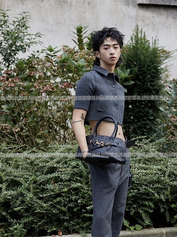 미우미우아방뛰르나파가죽백  20260316-123524-027루.jpg