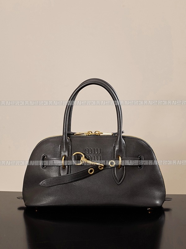 미우미우아방뛰르나파가죽백  20260316-123520-001루.jpg