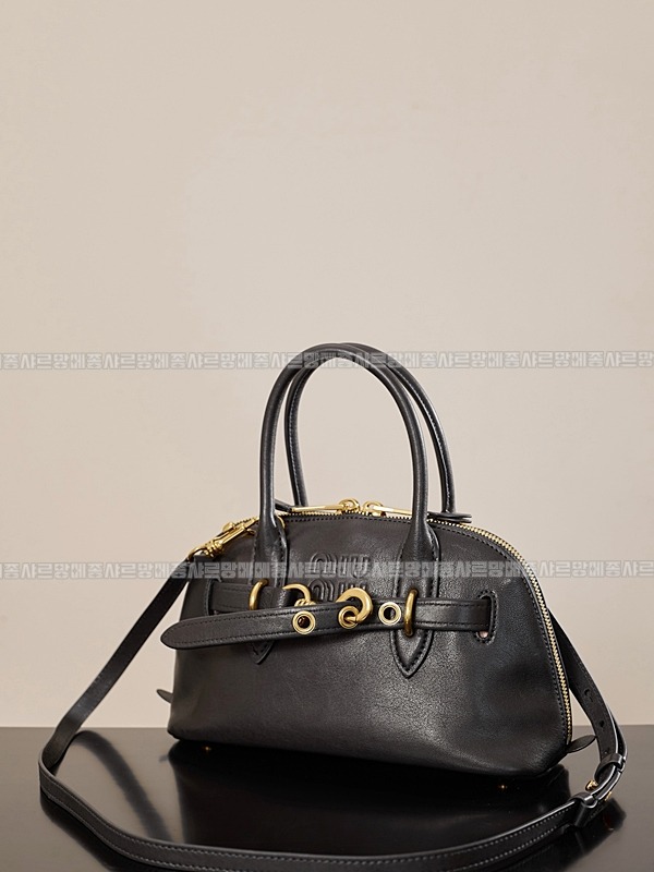 미우미우아방뛰르나파가죽백  20260316-125302-006루.jpg