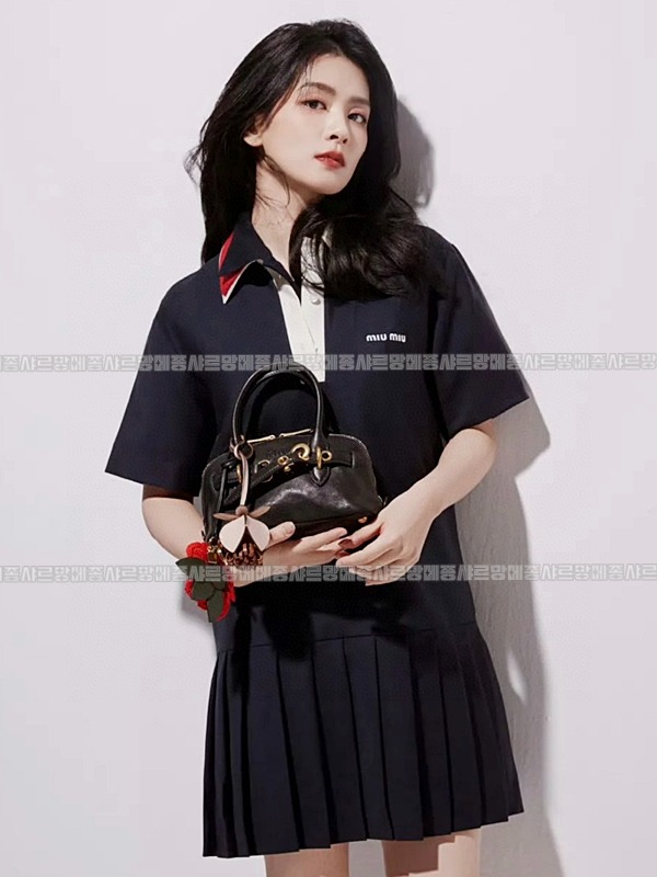 미우미우아방뛰르나파가죽백  20260316-134521-026루.jpg