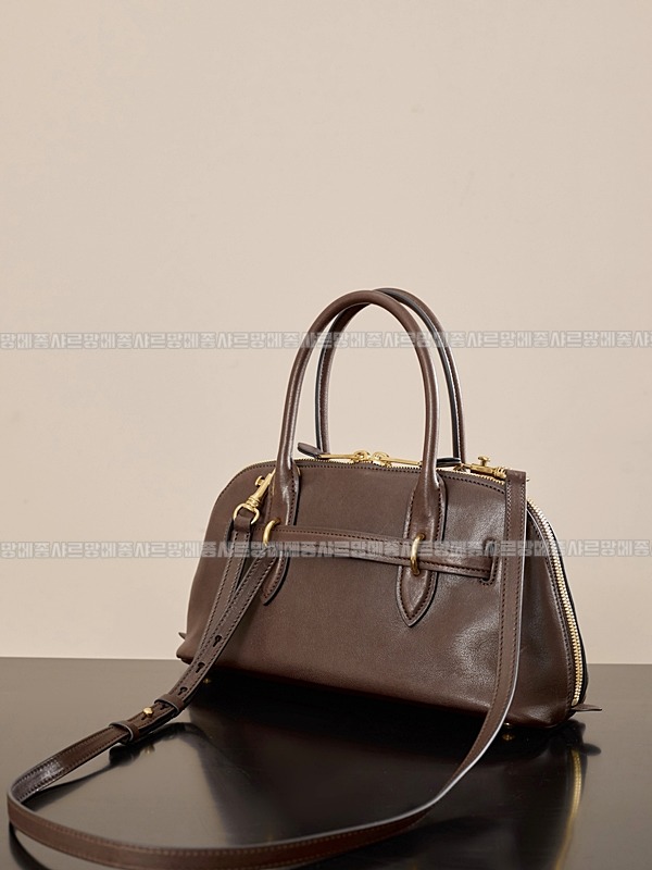 미우미우아방뛰르나파가죽백  20260316-142251-005루.jpg