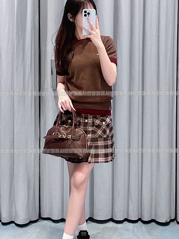 미우미우아방뛰르나파가죽백  20260316-142613-025루.jpg