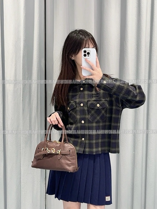 미우미우아방뛰르나파가죽백  20260316-142614-028루.jpg