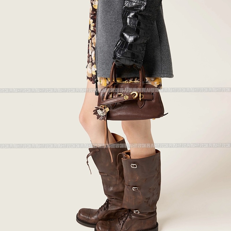 미우미우아방뛰르나파가죽백  20260316-142923-025루.jpg