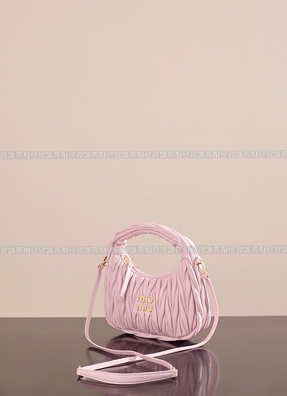 미우미우완더마테라세나파가죽호보백 20260317-122453-006루.jpg