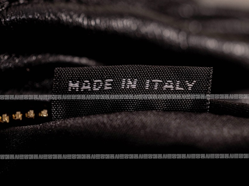 미우미우완더마테라세나파가죽호보백 20260317-123446-018루.jpg