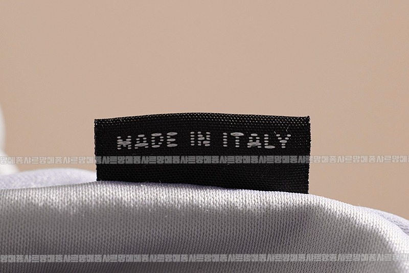 미우미우완더마테라세나파가죽호보백 20260317-123850-021루.jpg